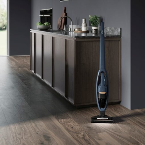 جارو شارژی آاگ QX6-1-46DB 20 qx6b7